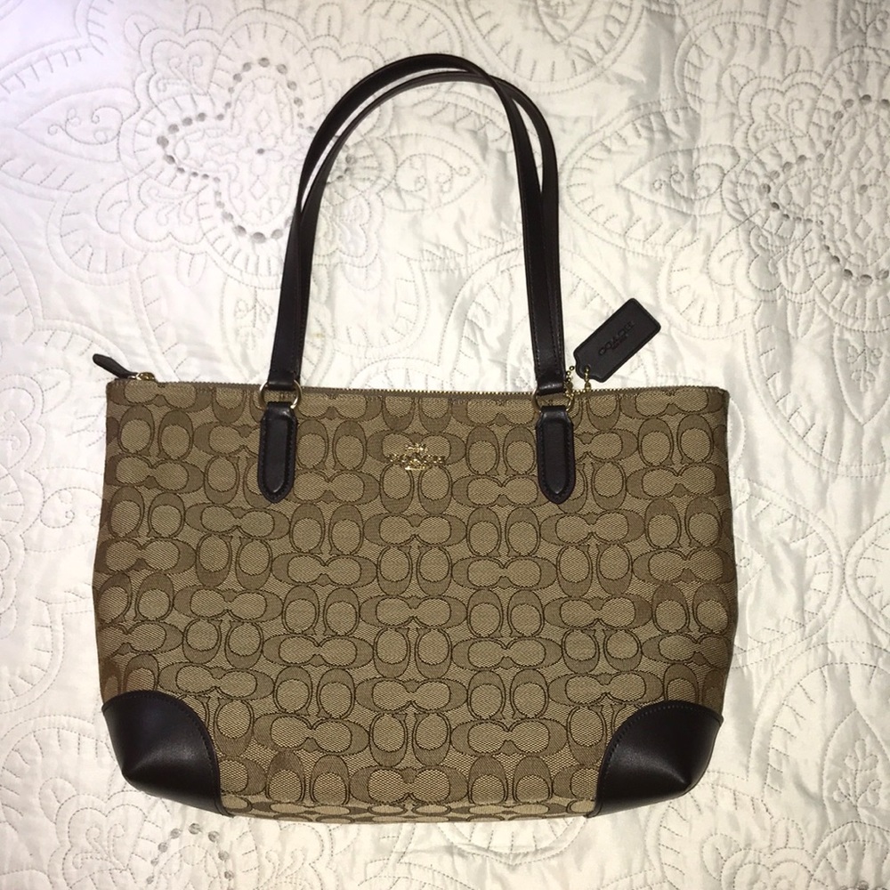 Brand new Coach purse (medium sized)